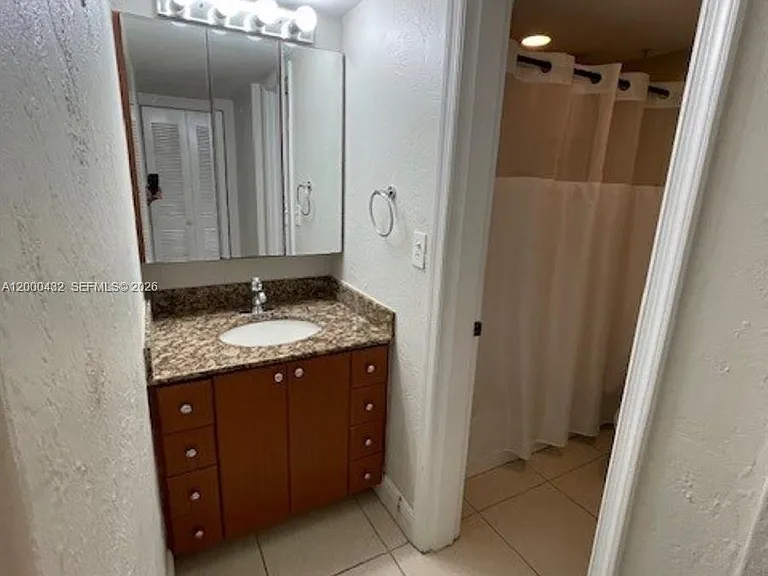 8601 SW 68th Ct #4 — Photo 8