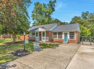 118 Paradise Dr, Voorhees, NJ 08043