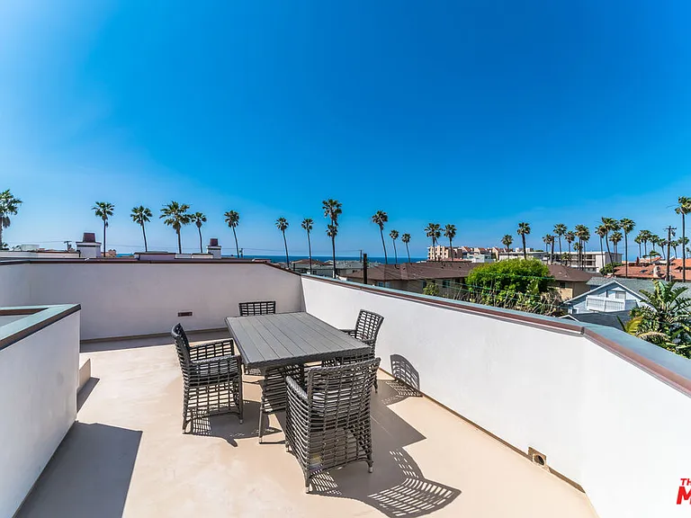 812 S Catalina Ave #B — Photo 22