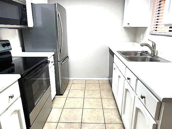 2nd image of 3131 W COCHISE Drive #114