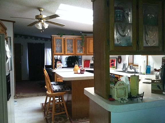 4th image of 714 Dove Dr