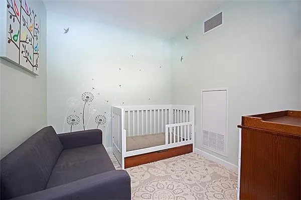 Sold by Park River | media 20