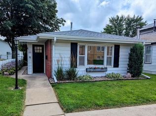 310 E Jefferson St, Winterset, IA 50273