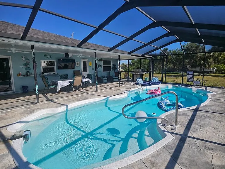18810 Ashcroft Cir — Photo 39