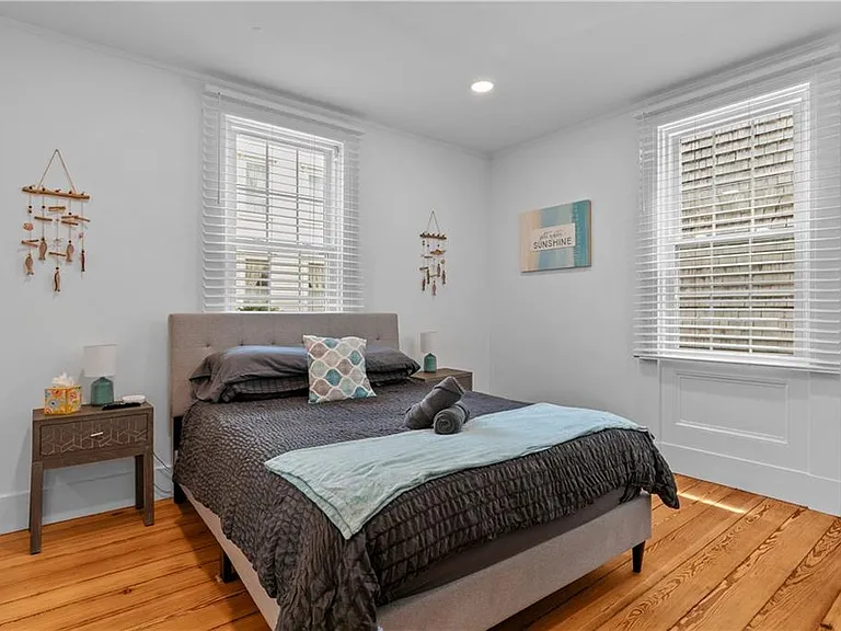 13 Sherman St #1 — Photo 16
