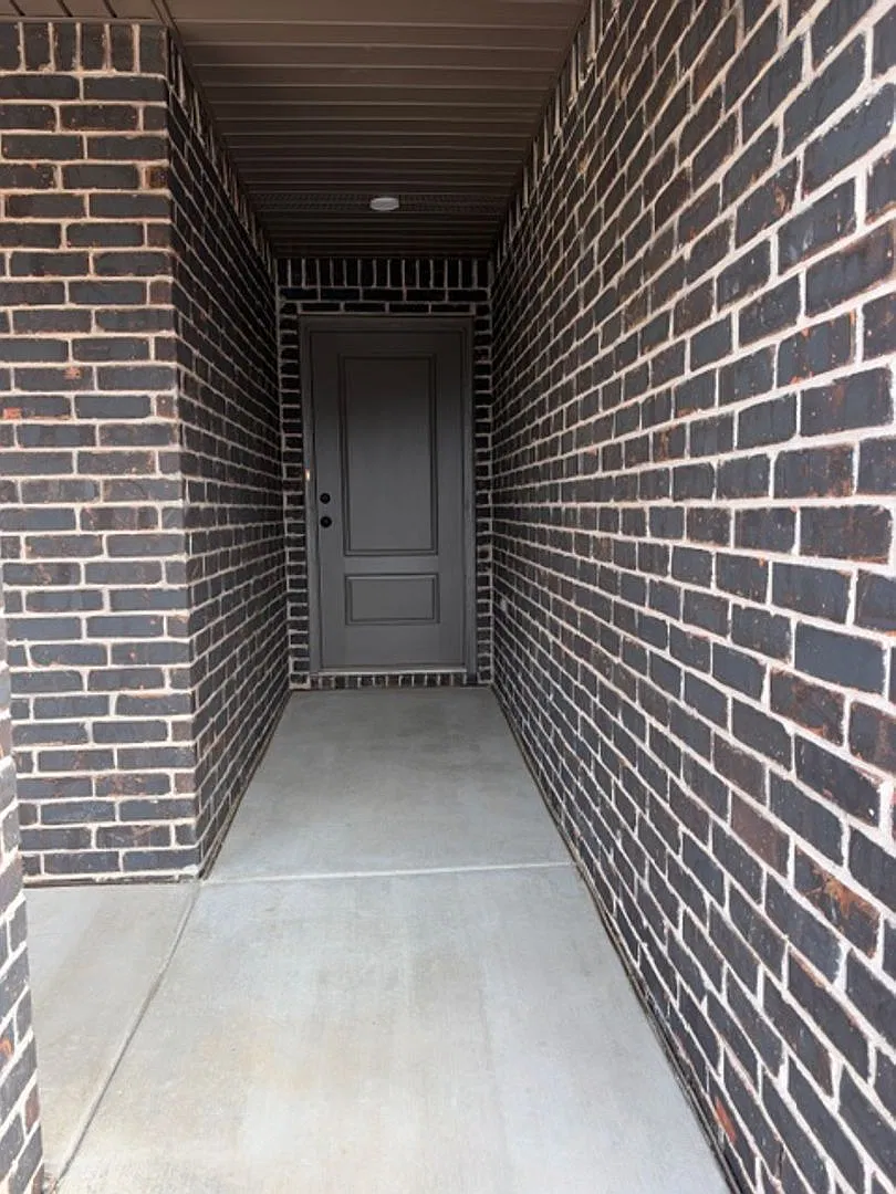 Brand New Construction In Wolfforth Spacious Living With 4 Bedrooms And 3 Bathrooms! — Photo 2