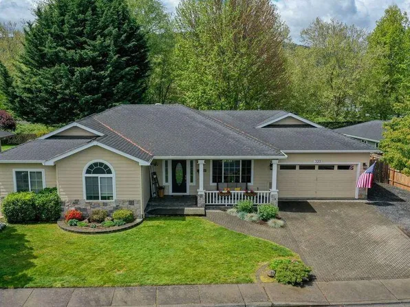 323 Donna Way, Central Pt, OR 97502