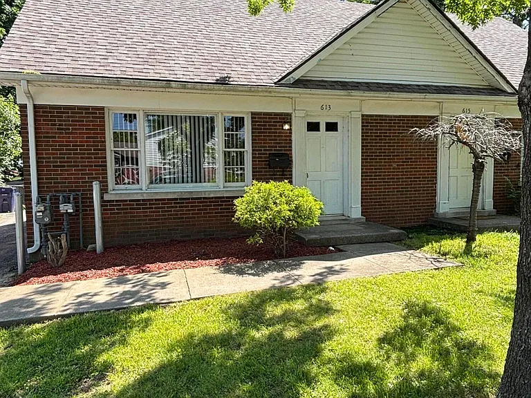 613 Anniston Dr — Photo 1