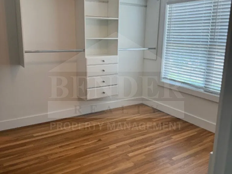 540 20th St NW — Photo 12