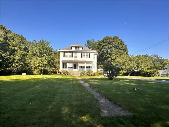 334 Middle Hwy, Barrington, RI 02806