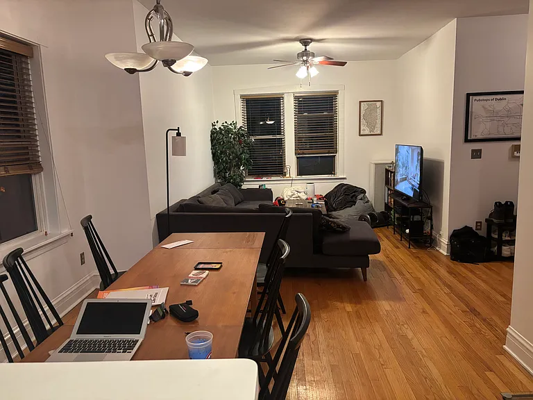 1319 W Addison St #1B — Photo 6