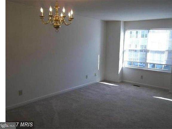 4th image of 7121 Wytheville Cir