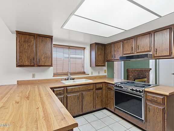 5th image of 4958 W Charleston Avenue