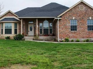 111 Rye Grass Ln, Bastrop, TX 78602