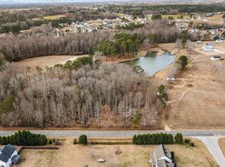 200 Lakewood Rd #6C, Four Oaks, NC 27524