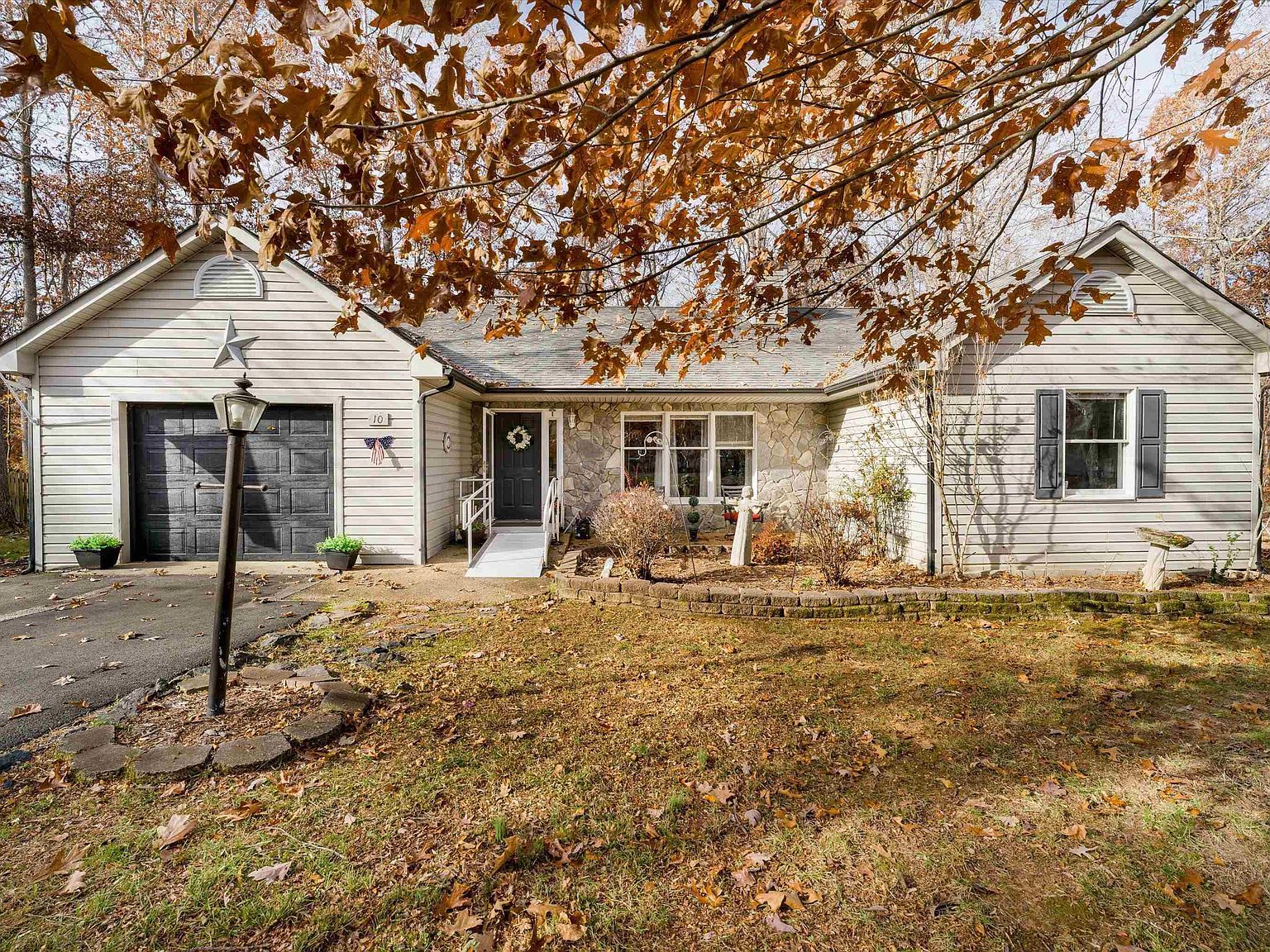 10 Brassie Ter, Palmyra, VA 22963 MLS 647678 Zillow