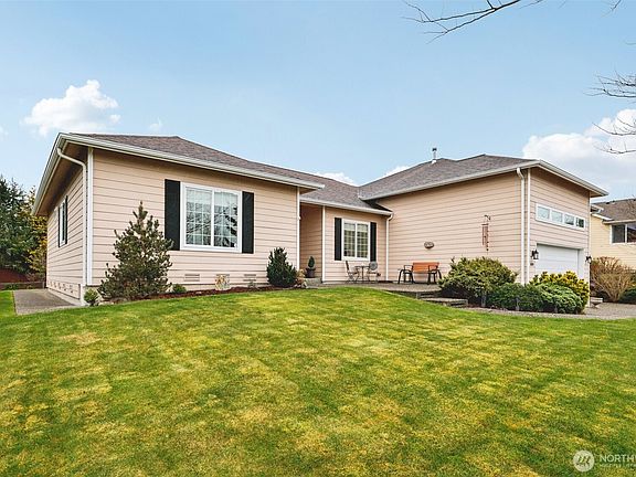 3rd image of 16989 Sockeye Drive