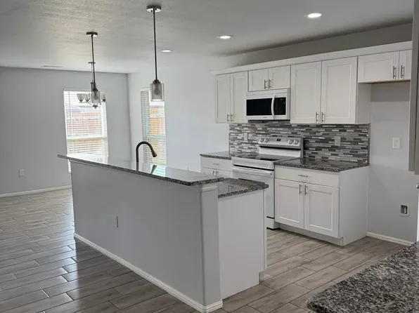 1600 Wrigley Dr, Odessa, TX 79762