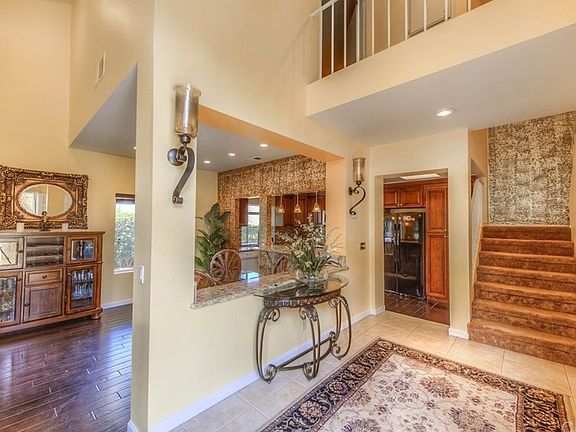 5th image of 6023 E Queens Dr