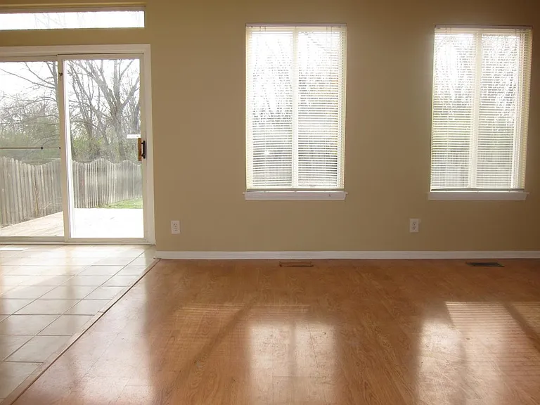 13908 S Oakdale Ct — Photo 7