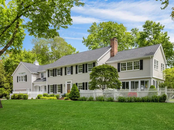 16 Lighthouse Way, Darien, CT 06820