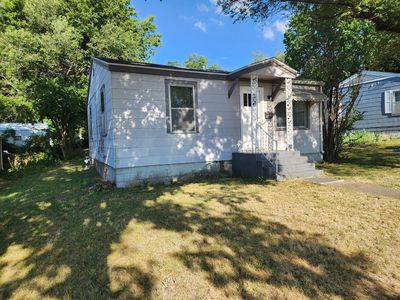 411 S St Charles Avenue, Joplin, MO, 64801