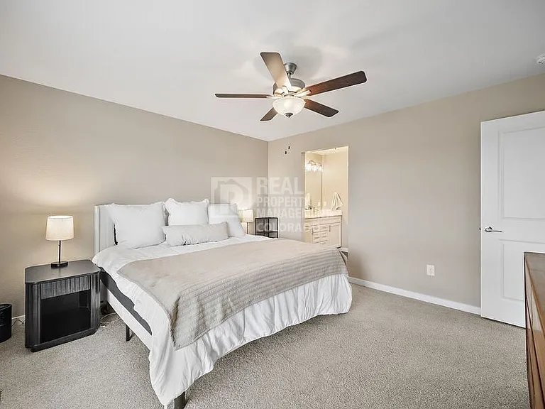 2402 Pony Club Ln — Photo 14