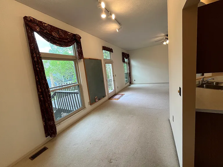 6400 Belmont Park Ct — Photo 10