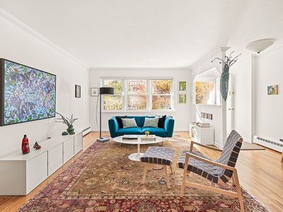 123 Bay Ridge Pkwy #2, Brooklyn, NY, 11209