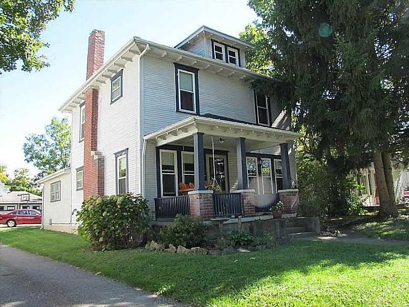 1st image of 623 S Walnut St