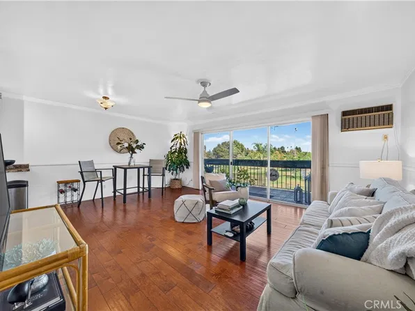 1061 Park Ave Unit 306, Long Beach, CA 90804