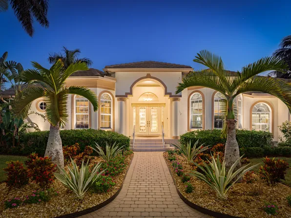 1649 McIlvaine Ct #13, Marco Island, FL 34145