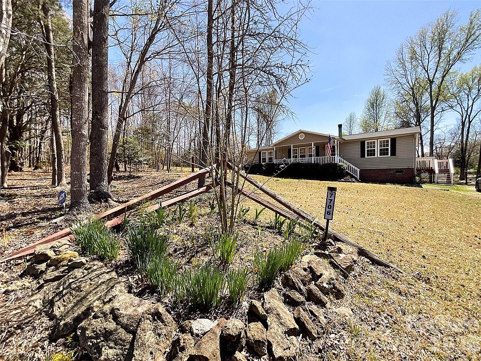 1st image of 7706 Davis Rd