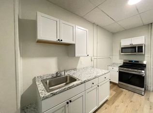 53 Pennacook St #1, Manchester, NH 03104