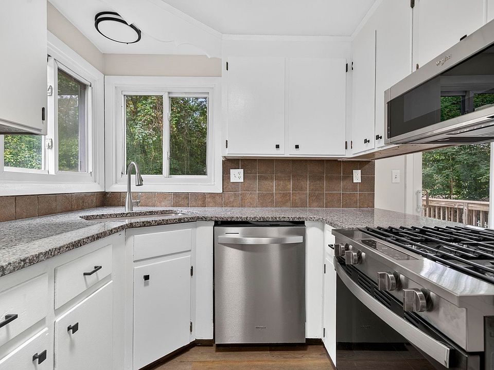 1st image of 30 Paxton Terrace
