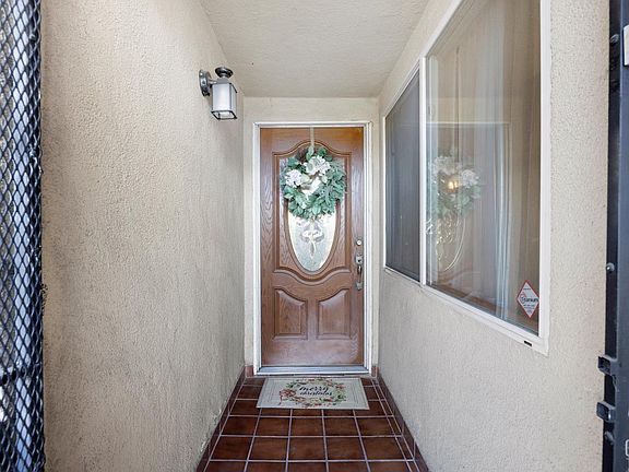 3rd image of 3820 Sandra Dr