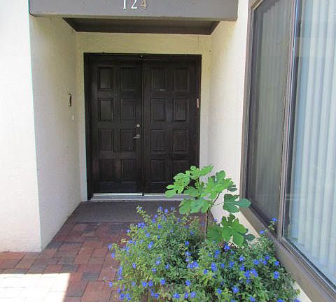 3rd image of 124 Gleneagles Dr #124