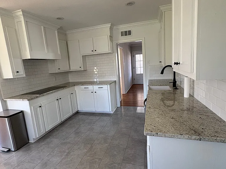 9163 N Parkview Dr — Photo 6