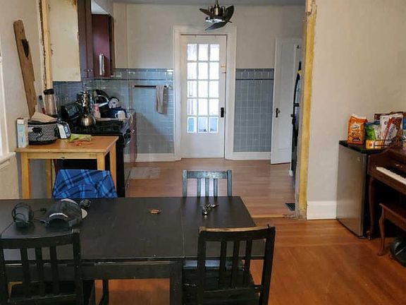 3rd image of 3376 Meyer Pl