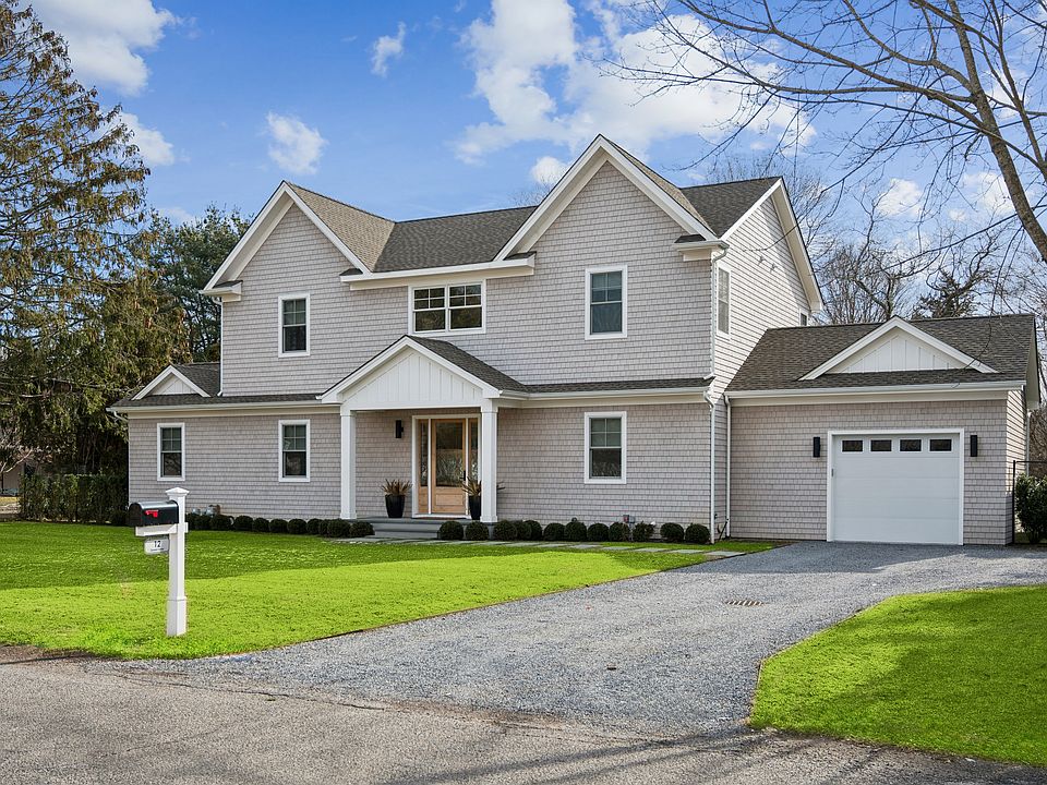 1st image of 12 Deweil Dr