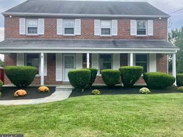1411 Dorchester Rd, Havertown, PA 19083