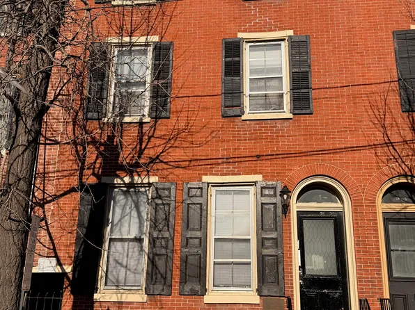 511 W 4th St #E, Wilmington, DE 19801