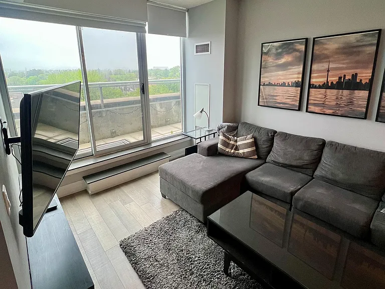 3520 Danforth Ave #Penthouse 8 — Photo 5