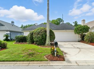 1675 Rustling Dr, Fleming Island, FL 32003