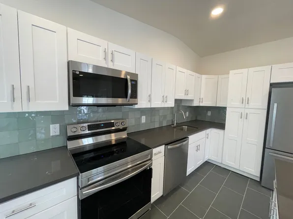56 Chambers St., 56 Chambers St, Newburgh, NY 12550