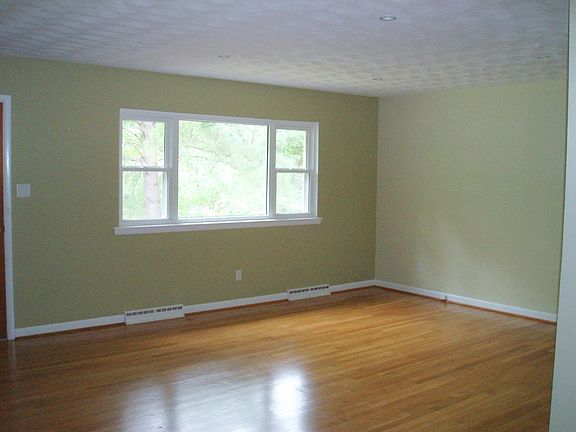 Living Room HW flooring