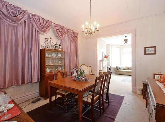 4th image of 2641 N Mildred Ave