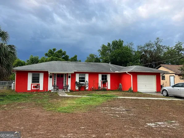 1047 Santa Clara Dr, Deltona, FL 32738