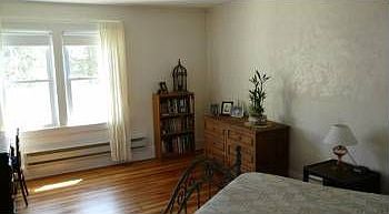 5th image of 308 Saint Cloud Ave