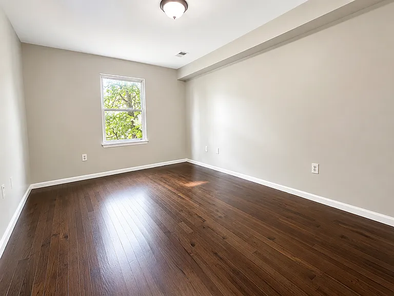 138 Fabyan Pl #2 — Photo 16